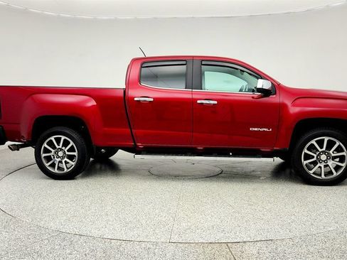 Used 2019 GMC Canyon Denali AWD/4WD image 4