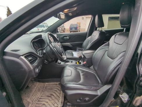 Used 2020 Jeep Cherokee High Altitude image 14