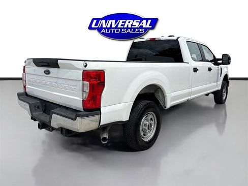 Used 2022 Ford F350 XL w/ Power Equipment Group image 7