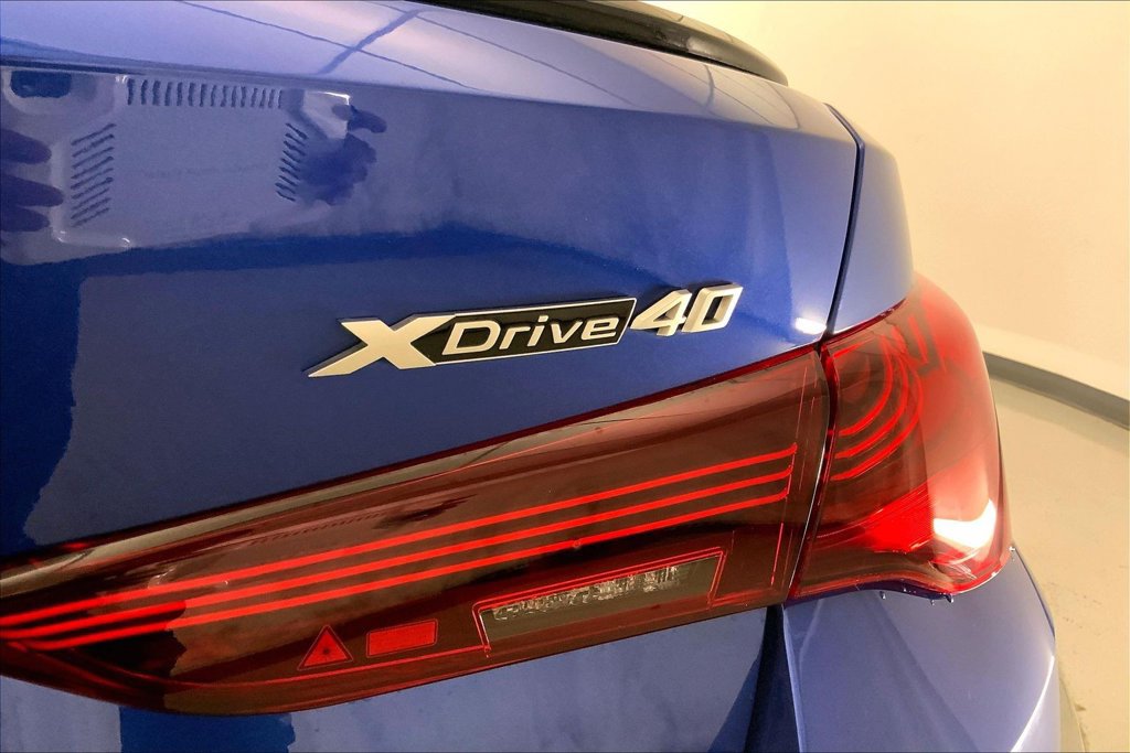 Used 2026 BMW i4 xDrive40i AWD/4WD image 29