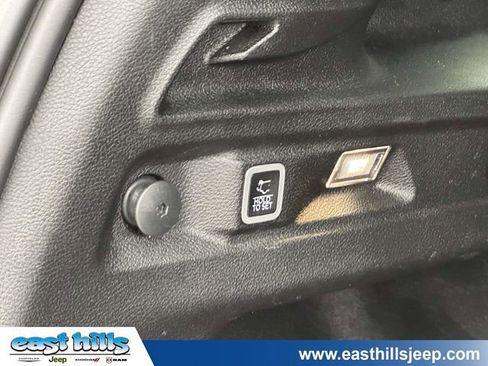 Certified 2023 Jeep Grand Cherokee L Laredo AWD/4WD image 29