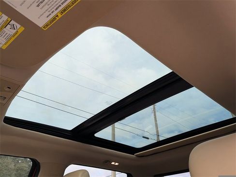 Used 2018 Ford F250 Lariat w/ Lariat Ultimate Package image 23