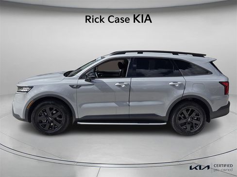 Certified 2022 Kia Sorento S image 3