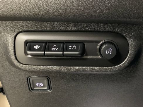Used 2022 GMC Terrain AT4 w/ Infotainment Package II AWD/4WD image 19
