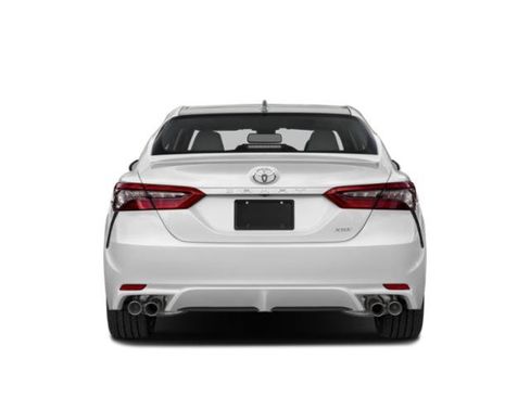 Used 2024 Toyota Camry XSE FWD image 9