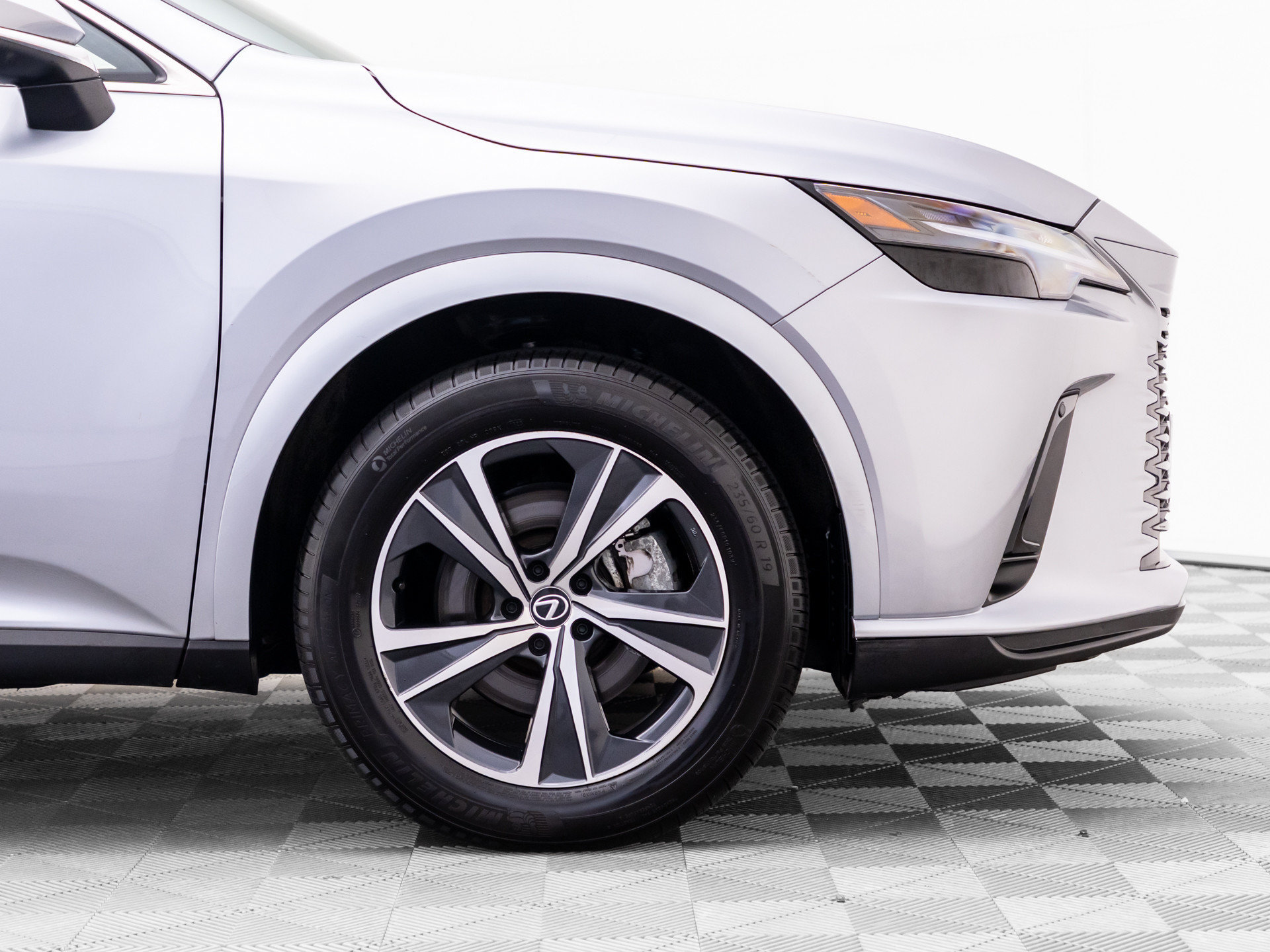 Used 2023 Lexus RX 350 Premium w/ Accessory Package AWD/4WD image 41
