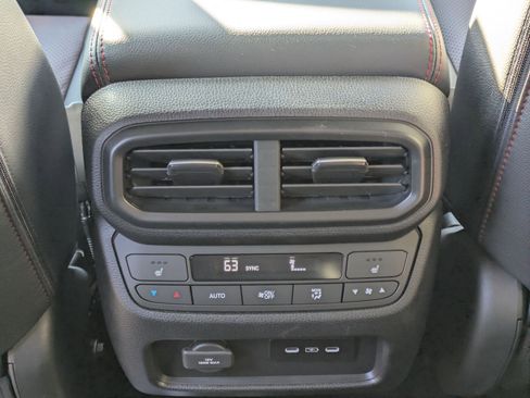 New 2026 Honda Ridgeline Black Edition image 16