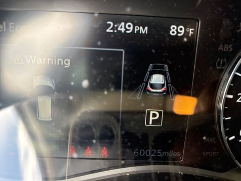 Used 2024 Nissan Kicks SV FWD image 2
