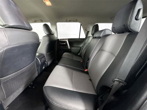 Used 2024 Toyota 4Runner SR5 Premium AWD/4WD image 27