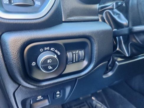 Used 2025 RAM 1500 Big Horn image 22