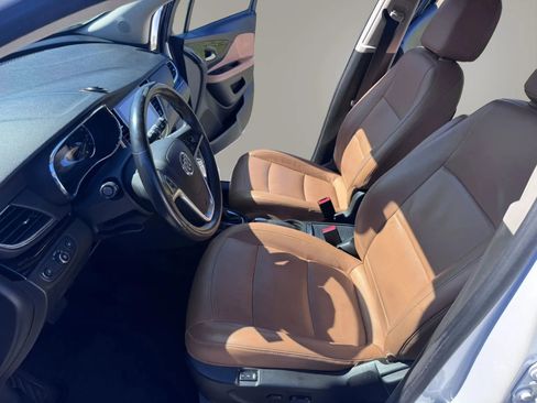 Used 2017 Buick Encore Essence FWD image 13