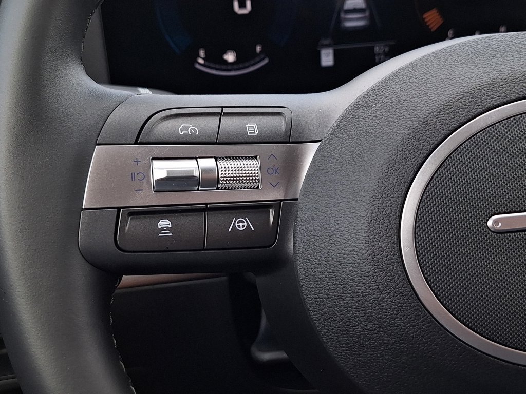 New 2027 Hyundai Kona SEL Sport AWD/4WD image 16