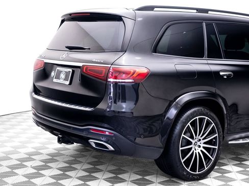 Used 2022 Mercedes-Benz GLS 450 4MATIC w/ AMG Line Exterior image 35