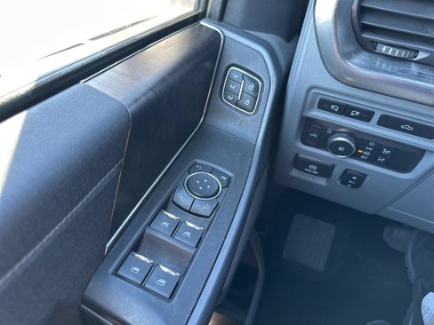 Used 2021 Ford F150 Lariat w/ Equipment Group 502A High AWD/4WD image 36