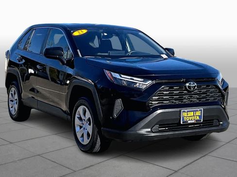 Used 2023 Toyota RAV4 LE image 2
