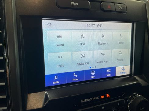 Used 2020 Ford F150 XLT w/ Equipment Group 302A Luxury AWD/4WD image 23