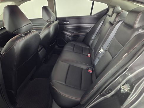 Used 2022 Nissan Altima 2.5 SR image 22