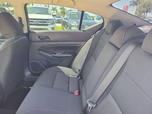 Used 2025 Nissan Altima 2.5 S FWD image 11