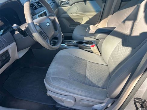 Used 2012 Ford Fusion S image 16