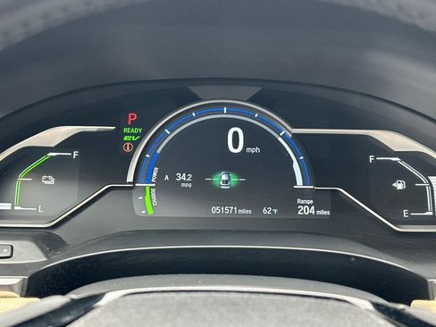 Certified 2018 Honda Clarity Touring image 29