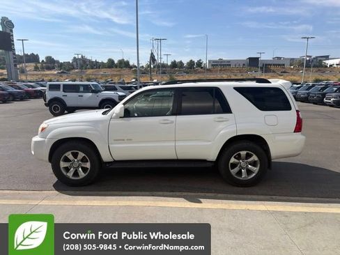 Used 2007 Toyota 4Runner Limited AWD/4WD image 4