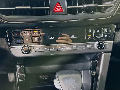 Used 2025 Kia Seltos S image 24