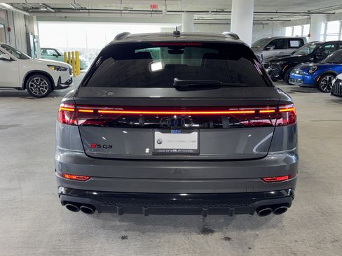 Used 2024 Audi SQ8 Premium Plus AWD/4WD image 7