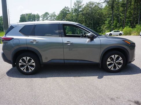 Used 2021 Nissan Rogue SV FWD image 18