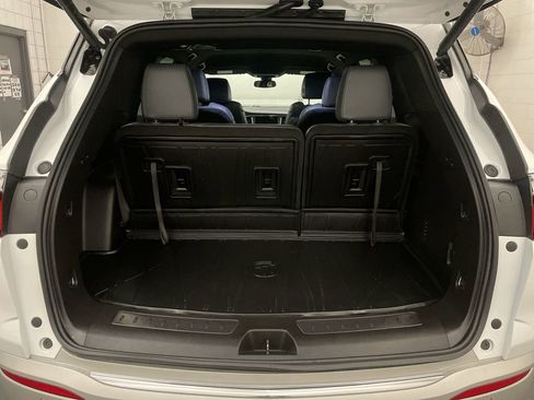 Used 2024 Buick Enclave Essence w/ LPO, Floor Liner Package FWD image 18
