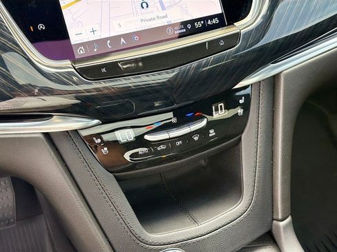 Certified 2024 Cadillac XT6 Premium Luxury FWD image 14