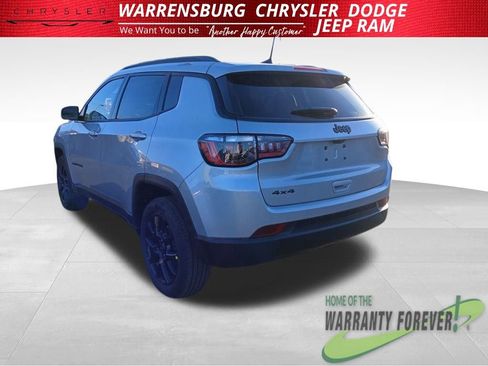 New 2026 Jeep Compass Latitude AWD/4WD image 6