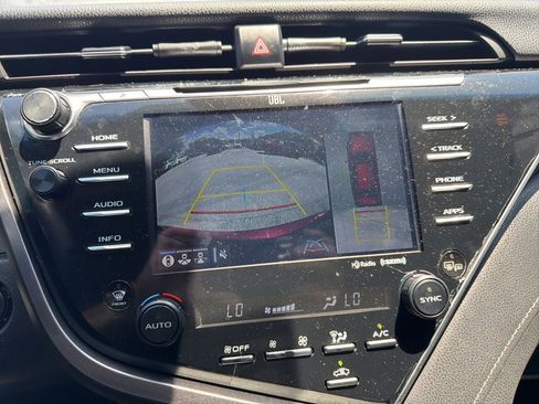 Used 2018 Toyota Camry XSE w/ Audio Package FWD image 11