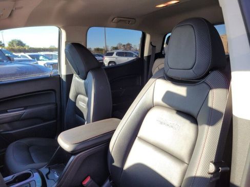 Used 2019 GMC Canyon All Terrain w/ All Terrain X Package image 11