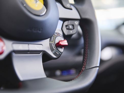 Used 2023 Ferrari F8 Tributo image 55