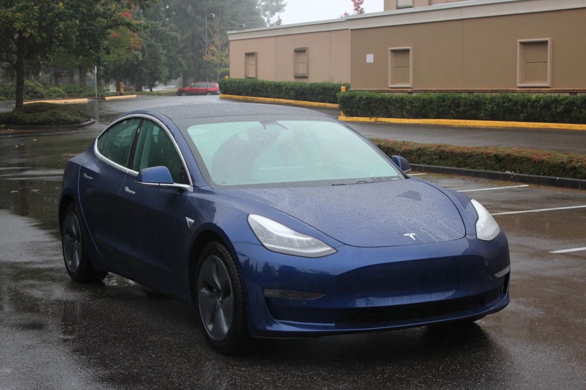 Used 2019 Tesla Model 3 Performance AWD/4WD image 3