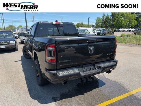Used 2023 RAM 1500 Big Horn AWD/4WD image 3