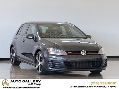 Used 2017 Volkswagen GTI SE