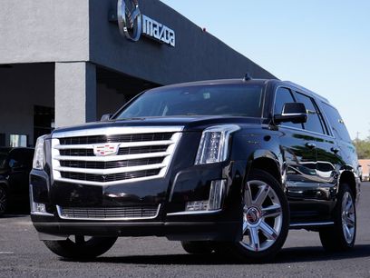 Used 2016 Cadillac Escalade Luxury