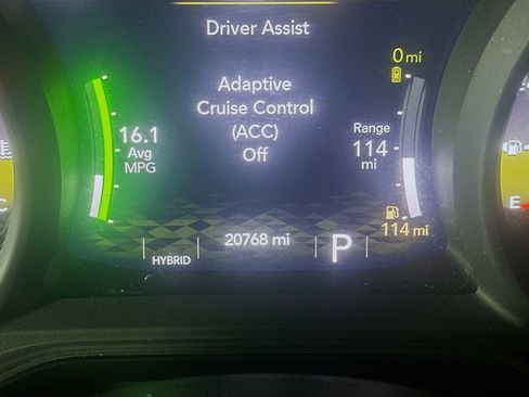 Used 2024 Jeep Wrangler Unlimited w/ Convenience Group AWD/4WD image 19