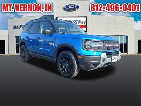Used 2025 Ford Bronco Sport Badlands AWD/4WD image 5