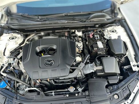 Used 2024 MAZDA MAZDA3 s image 18