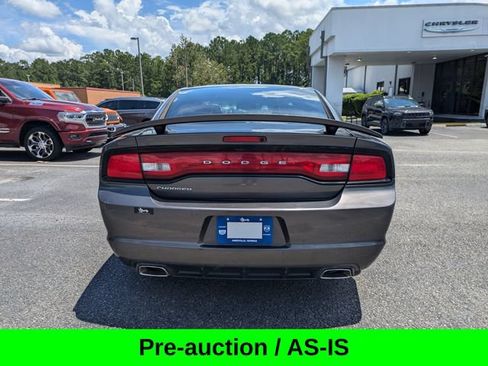 Used 2014 Dodge Charger SE w/ Sport Appearance Group RWD image 6