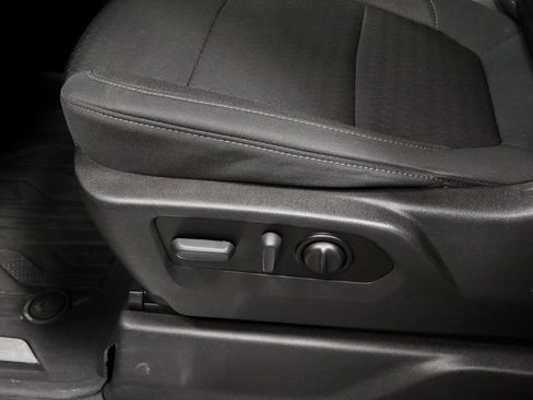 Used 2021 GMC Sierra 1500 Elevation image 23