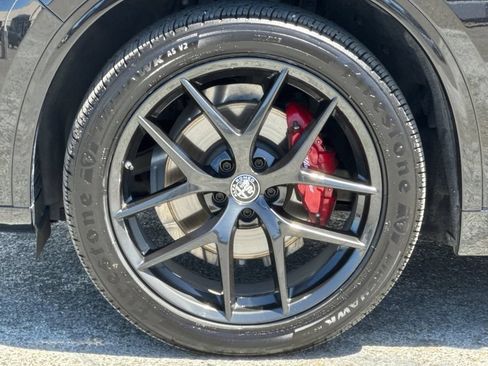 Used 2021 Alfa Romeo Stelvio Ti Sport AWD/4WD image 26