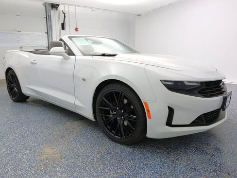 Used 2023 Chevrolet Camaro LT image 2