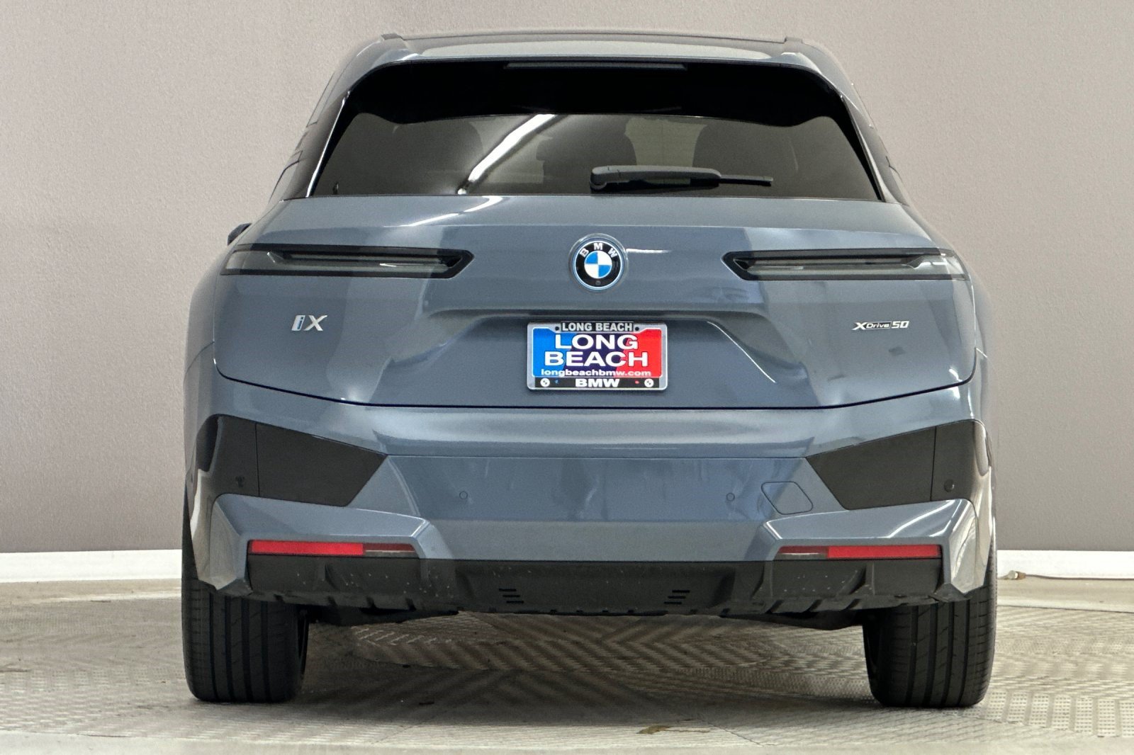 Certified 2024 BMW iX xDrive50 w/ Sport Package AWD/4WD image 9