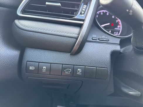 Used 2022 Toyota Camry SE image 27