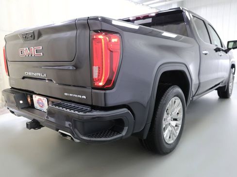 Used 2022 GMC Sierra 1500 Denali AWD/4WD image 19