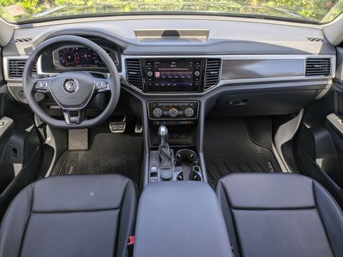 Used 2019 Volkswagen Atlas SEL R-Line AWD/4WD image 15