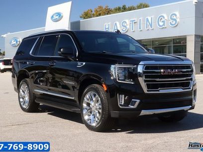 Used 2022 GMC Yukon SLT w/ SLT Premium Package